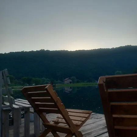 Jovan Фермерский дом